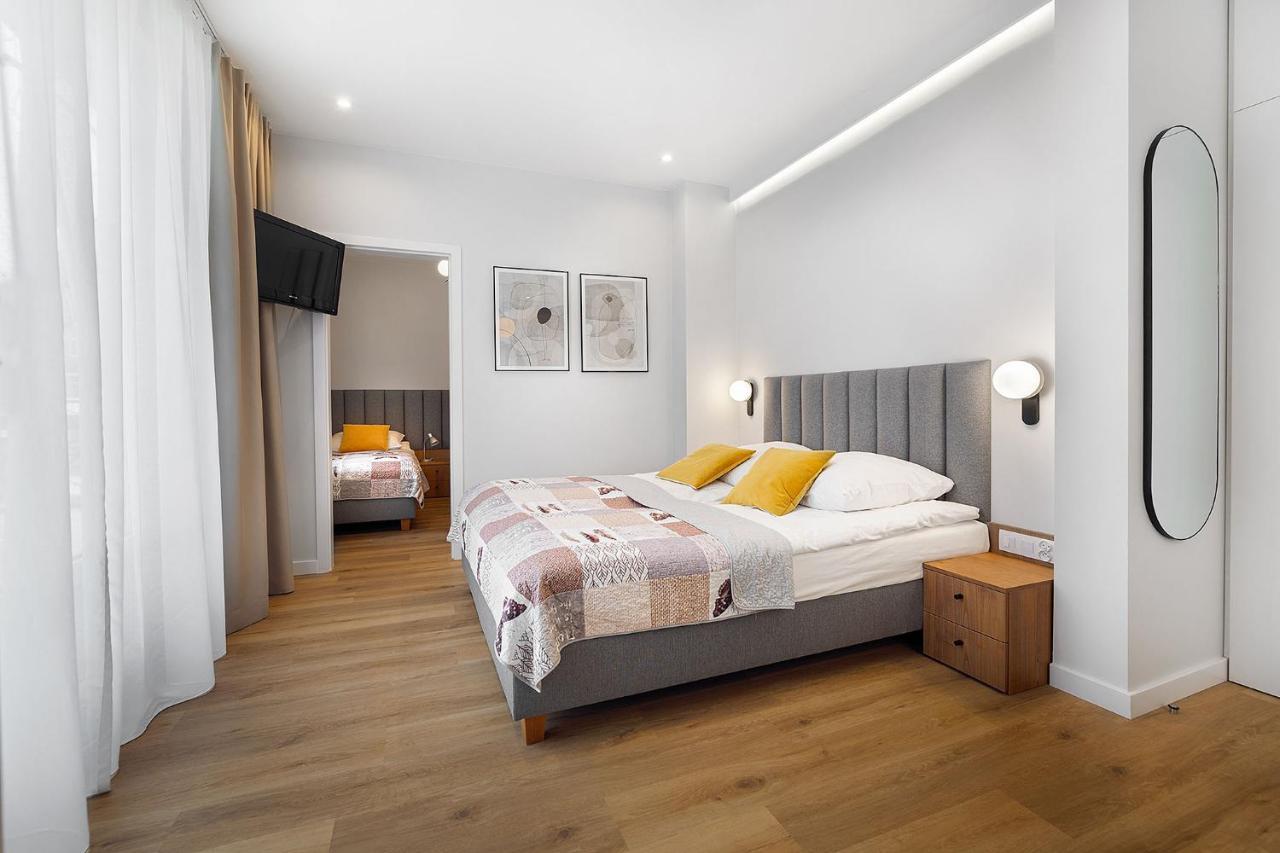Apartamenty Familijne Kudowa-Zdrój Buitenkant foto