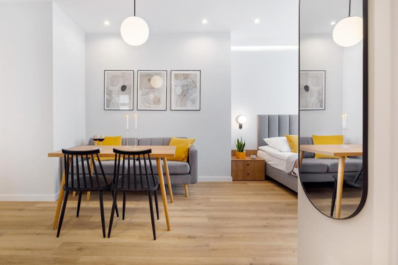 Apartamenty Familijne Kudowa-Zdrój Buitenkant foto