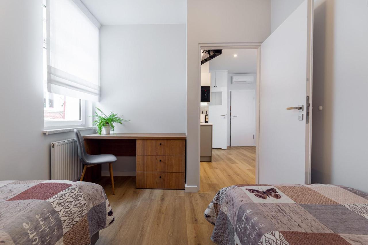 Apartamenty Familijne Kudowa-Zdrój Buitenkant foto